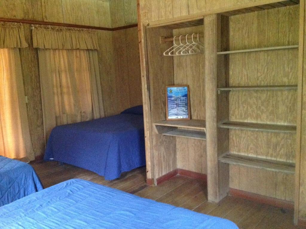 Half Moon Resort (Adults Only) West End Ngoại thất bức ảnh